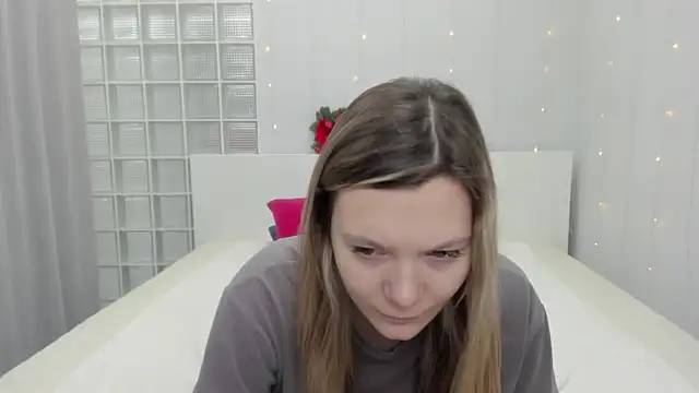 Snapshot of Sunny_Sammy chatting on December 21, 1:24 am Sunny Sammy online show from December 21, 1:24 am