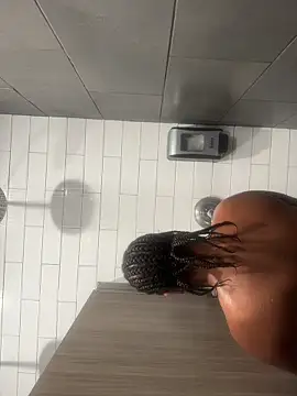 reinagotthroat online show from March 21, 2:20 pm