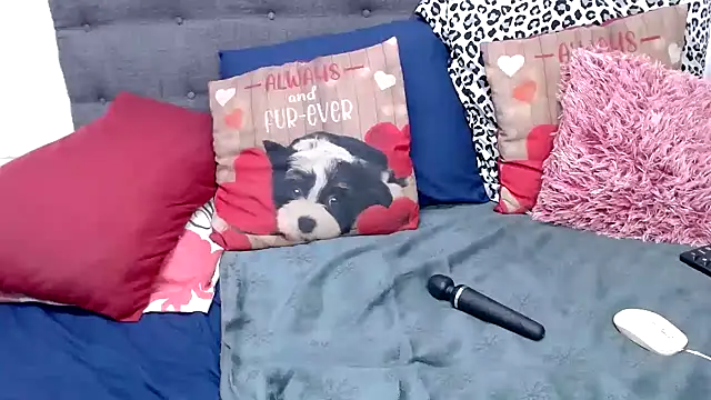 Snapshot of chockclitx5 chatting on April 3, 2:09 am chockclitx5 online show from April 3, 2:09 am