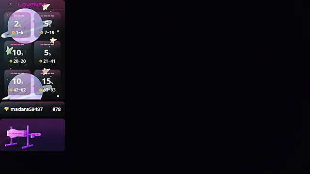 larah uwu online show from December 5, 7:21 pm