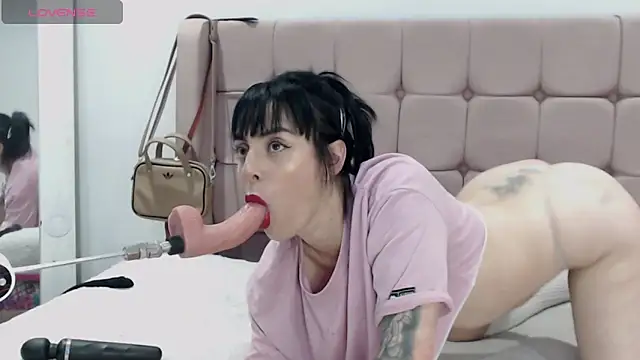 HotAss Hally online show from January 10, 6:26 am