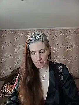 CandiCole online show from May 20, 5:24 am