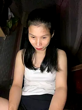 Snapshot of MinHiNi chatting on September 30, 1:10 am MinHiNi online show from September 30, 1:10 am