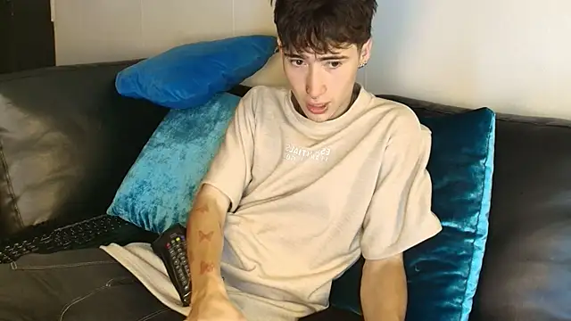  DantFox  online show from November 28, 7:27 pm