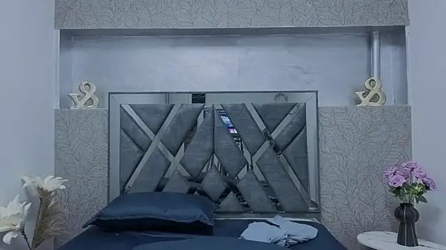  DantFox  online show from December 5, 8:12 am