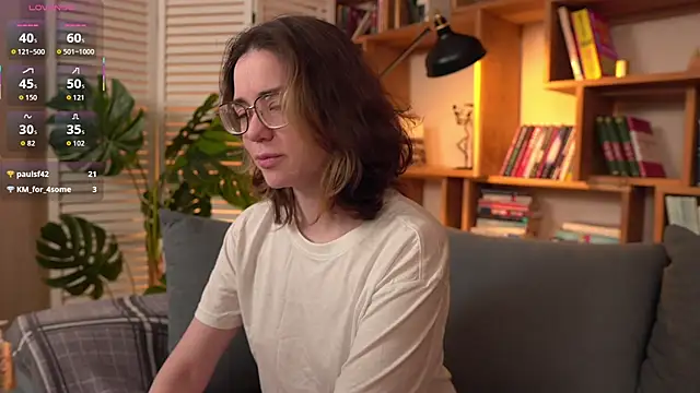 Sunny Teaze online show from March 12, 7:36 am