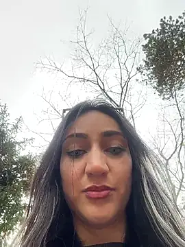 Ninabigtitied online show from November 13, 12:37 pm