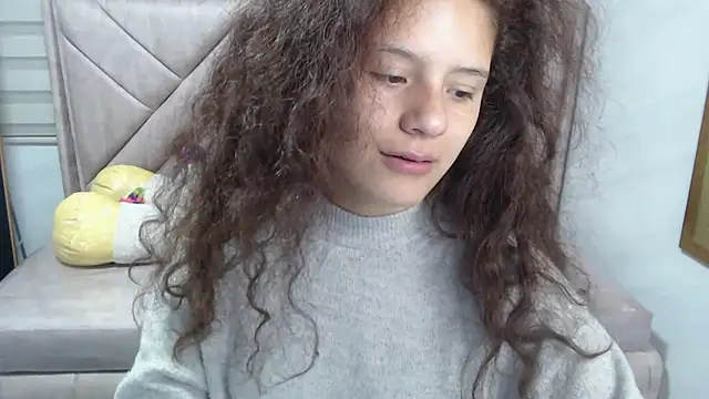 Velvet Moon V online show from September 19, 1:12 pm