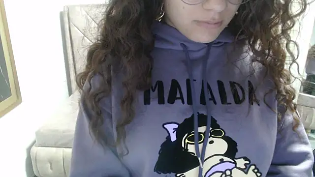 Velvet Moon V online show from January 7, 1:13 pm