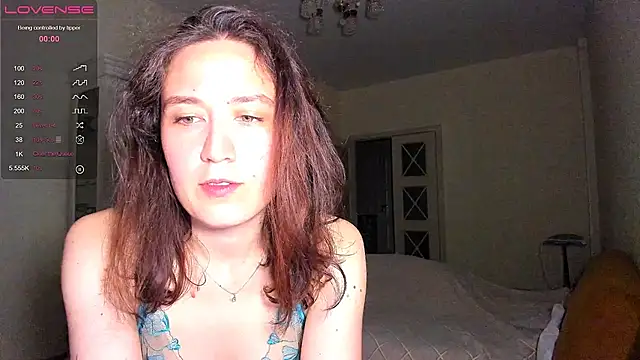 Mary Queeny online show from June 17, 6:31 pm