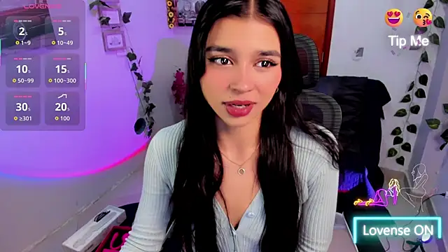 Elsa Pataky online show from December 1, 2:22 pm