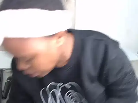 Lolly Ramochele online show from December 3, 7:45 pm