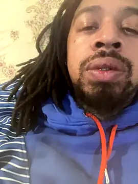 Snapshot of PittsburghKing chatting on December 15, 5:28 pm PittsburghKing online show from December 15, 5:28 pm