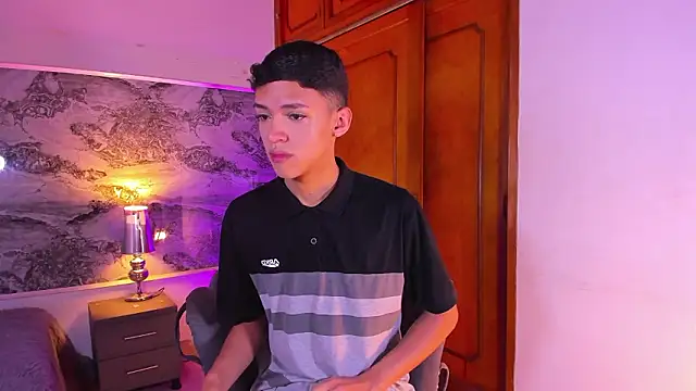 Snapshot of BILLY_JAMEES chatting on February 21, 12:28 pm BILLY JAMEES online show from February 21, 12:28 pm