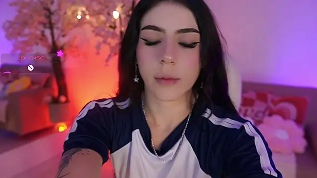 Snapshot of JadeSummerr chatting on March 24, 11:48 am JadeSummerr online show from March 24, 11:48 am