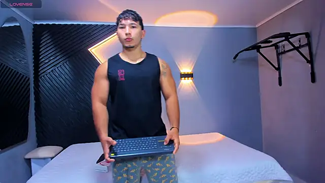 Horny nick18 online show from April 9, 9:58 am