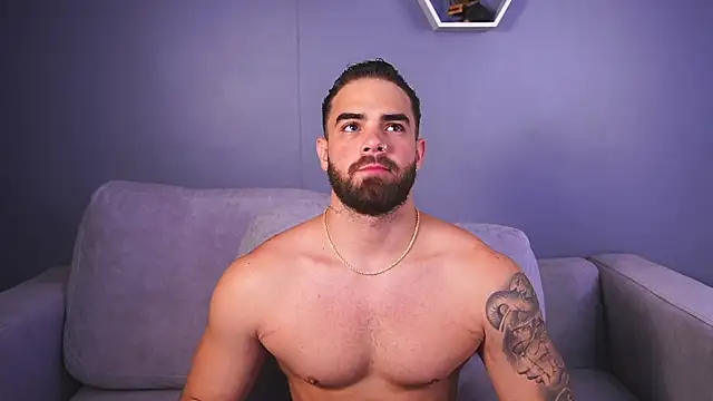 Snapshot of Paul_Phoenix chatting on November 18, 6:56 pm Paul Phoenix online show from November 18, 6:56 pm