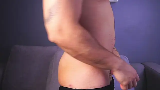 Snapshot of Paul_Phoenix chatting on November 28, 6:54 pm Paul Phoenix online show from November 28, 6:54 pm