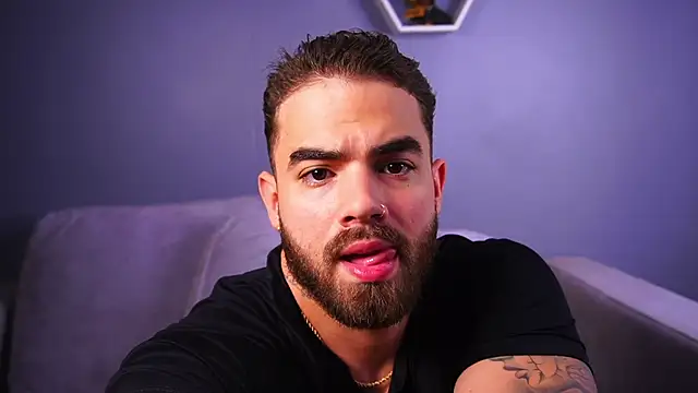 Paul Phoenix online show from December 21, 8:27 pm