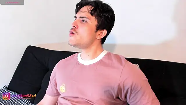 jasonxd9898 online show from March 19, 2:04 am