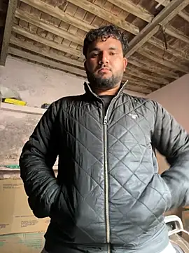 amitsharma7868 online show from December 2, 3:23 am