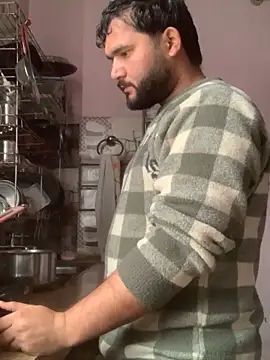 amitsharma7868 online show from January 17, 4:06 am