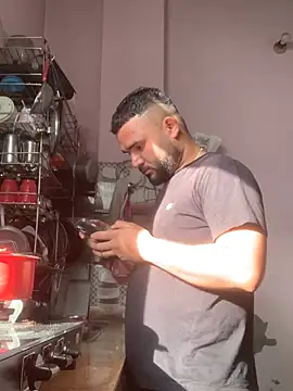 amitsharma7868 online show from March 22, 2:59 am