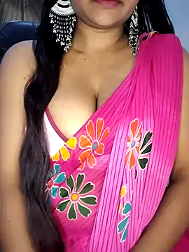 Snapshot of monika_555 chatting on November 11, 6:35 am monika 555 online show from November 11, 6:35 am