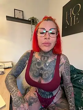 CatCoxx online show from May 22, 4:52 am