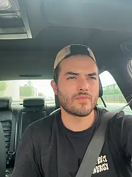 Snapshot of acmello83 chatting on March 28, 6:40 pm acmello83 online show from March 28, 6:40 pm