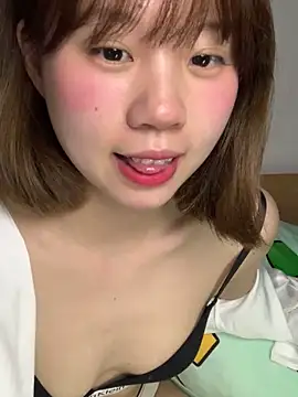 zhaomosheng125216 online show from March 2, 7:15 am