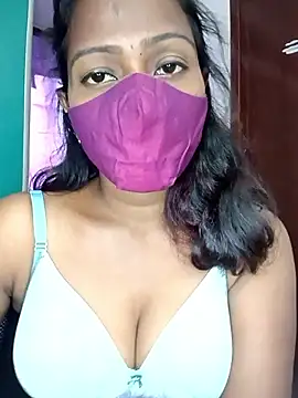 Tamil kavinila online show from October 4, 11:19 am