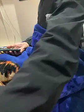 Snapshot of Yasar-Xxxl chatting on February 23, 12:52 am Yasar-Xxxl online show from February 23, 12:52 am