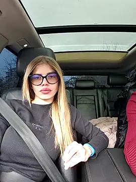 Snapshot of Couplexxx10@xh chatting on November 17, 8:42 am Couplexxx10xh online show from November 17, 8:42 am