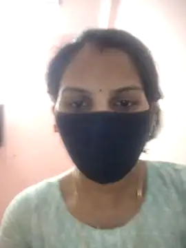 poojam93 online show from May 1, 4:22 pm