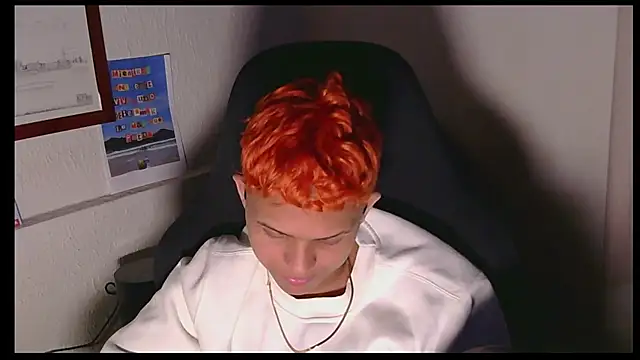 Snapshot of Lucien_Gray_ chatting on November 13, 7:02 pm Lucien Gray online show from November 13, 7:02 pm