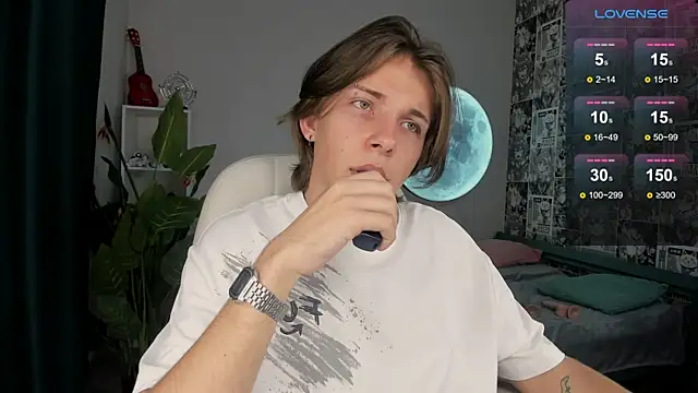 Robby Manson online show from September 11, 9:04 pm