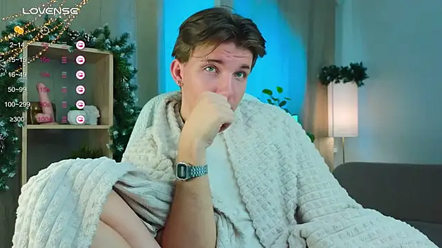 Robby Manson online show from December 5, 5:49 am