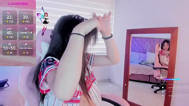 Jade rey  online show from September 18, 6:10 pm