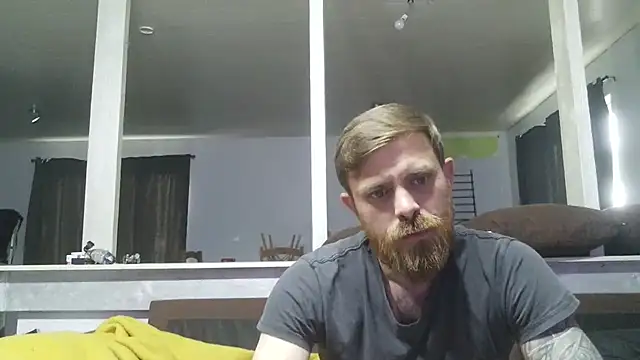 Bikerhot883hd online show from May 6, 3:28 pm