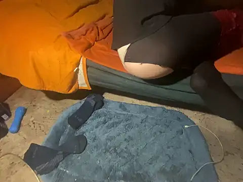 Salon1986 online show from February 28, 11:39 pm