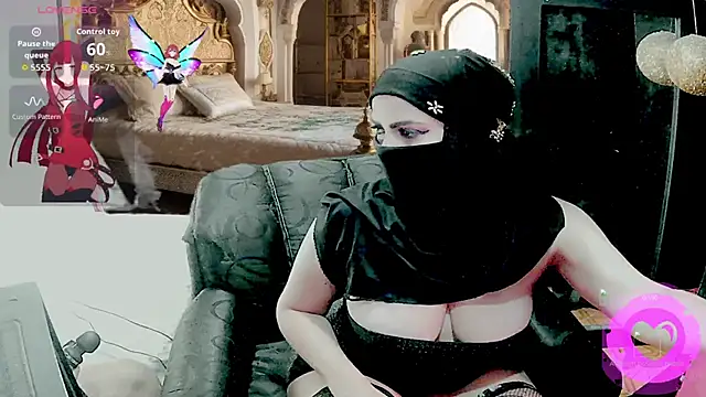 SultanaLayla online show from October 2, 8:16 pm