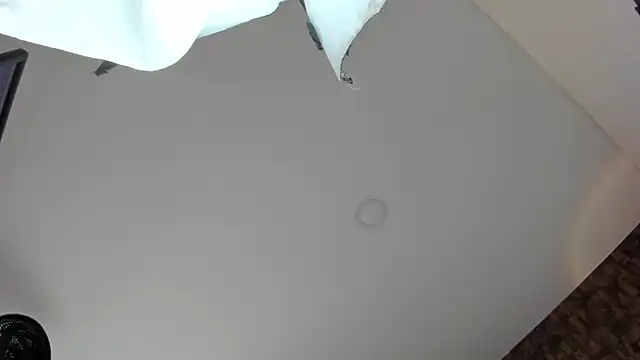 sweet  vanessa1 online show from April 5, 9:01 pm