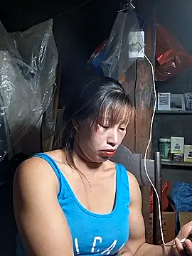 ngocngoc cute online show from April 13, 1:49 pm