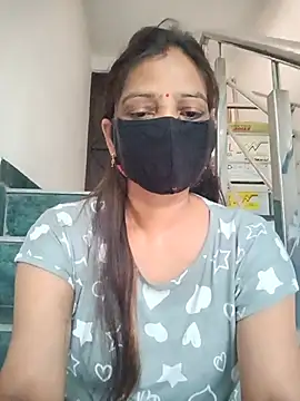 soni yhakur online show from May 22, 11:54 pm