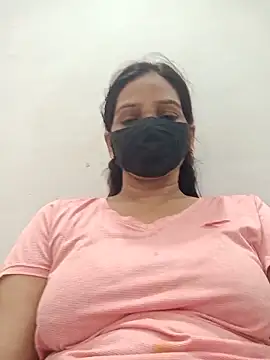 soni yhakur online show from June 18, 1:28 am