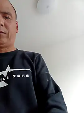 CWQ123 online show from October 15, 8:03 am