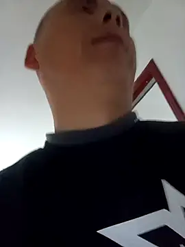 CWQ123 online show from November 6, 7:53 am