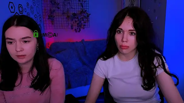 riley sanders online show from April 27, 7:23 pm