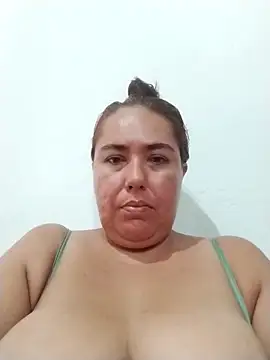 yyuly online show from December 19, 2:35 pm